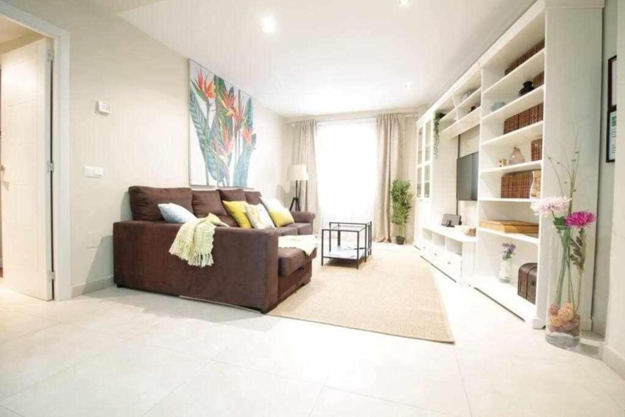 Apartamento Premium Junto A Catedral Малага Екстериор снимка