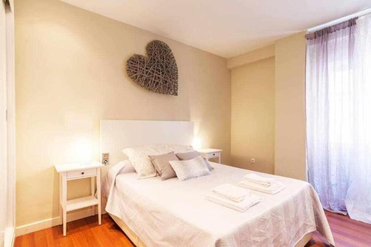 Apartamento Premium Junto A Catedral Малага Екстериор снимка