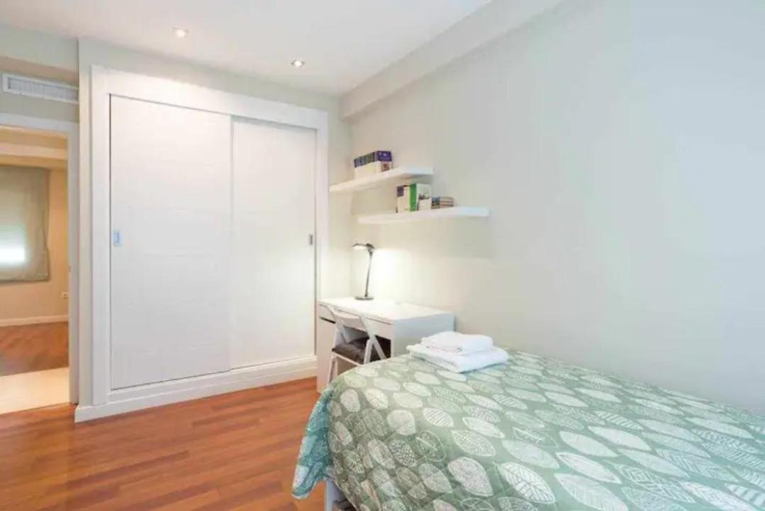 Apartamento Premium Junto A Catedral Малага Екстериор снимка